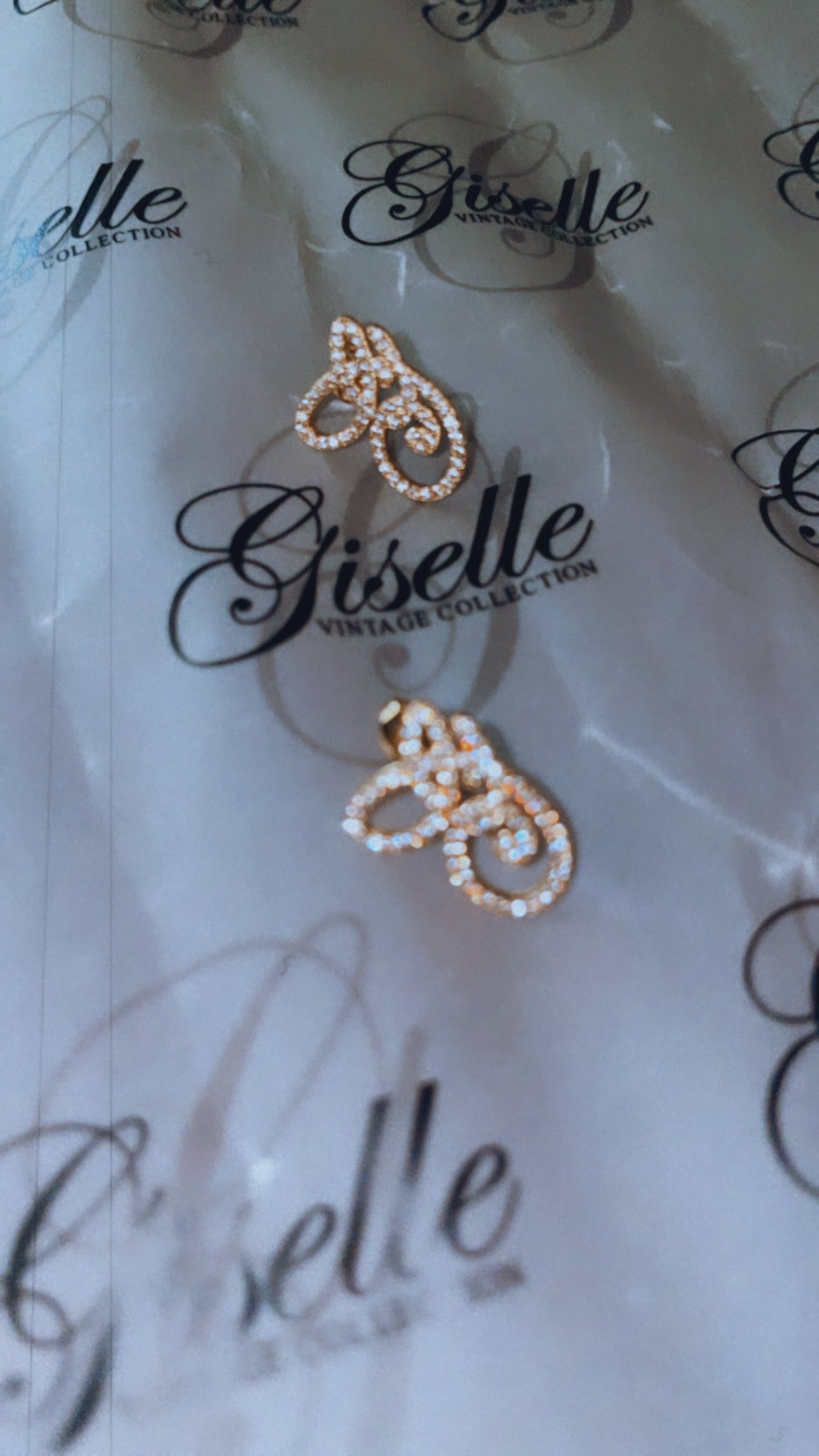 Giselle Ice Studs